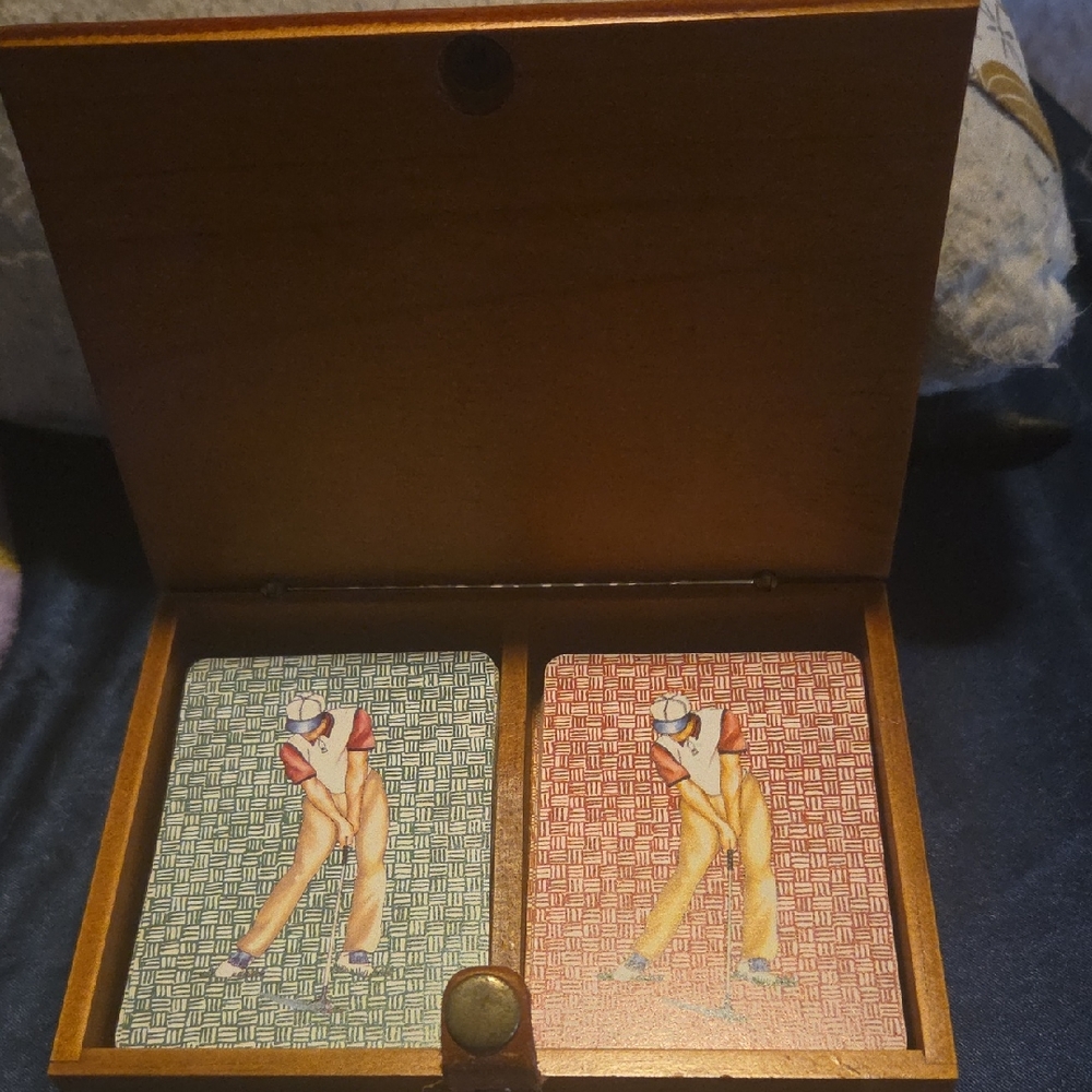 Golf-Themed Playing Cards Set in Wooden Box